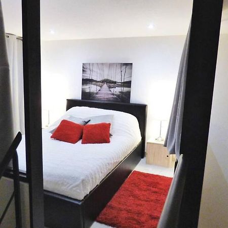Charmant Duplex Centre Historique Vitre 外观 照片